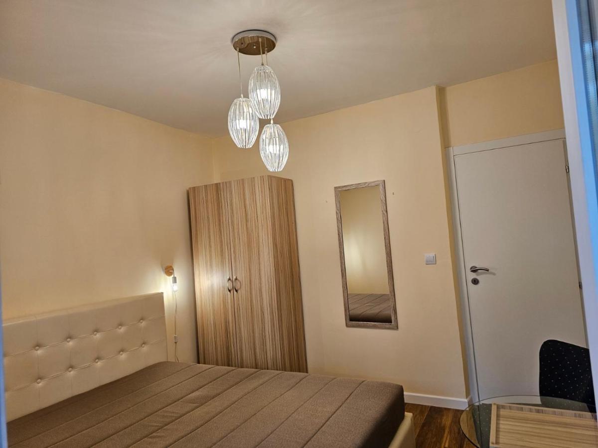 Apartment Mimi Herceg Novi Exteriör bild